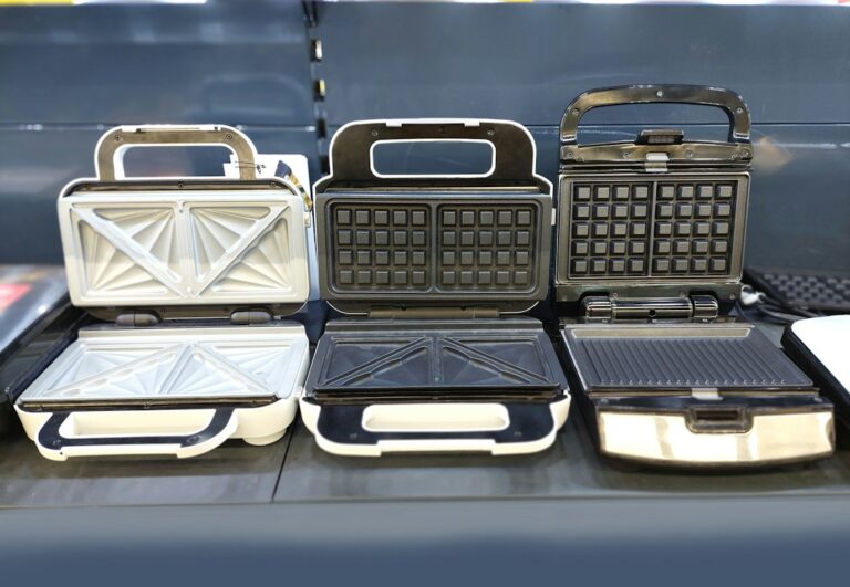 A Comprehensive Guide to Choosing the Right Kitchen Appliances